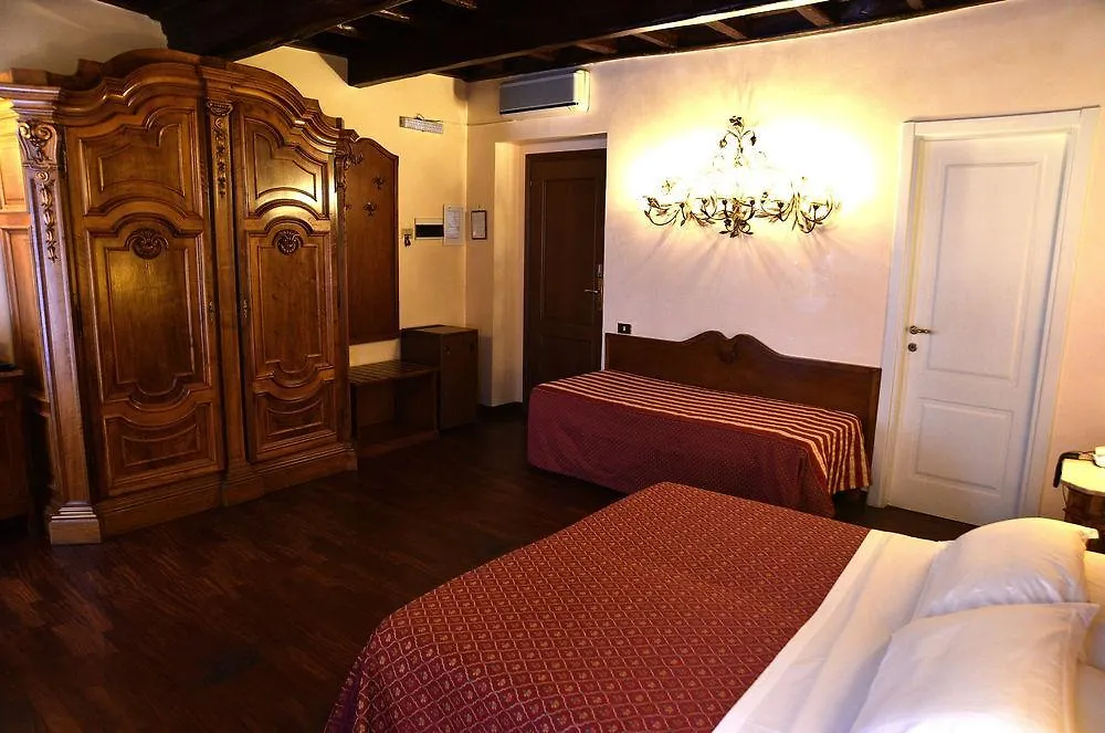 Palazzo Donarelli Apartment Rome Italy